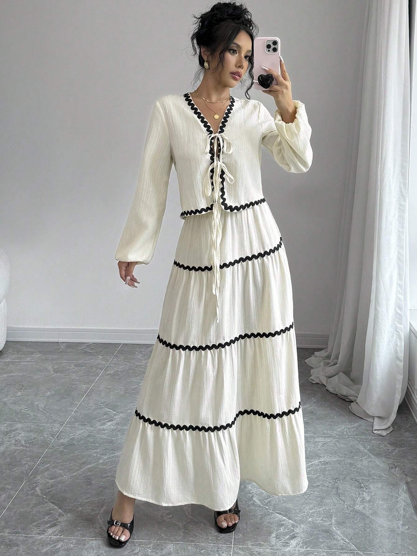 Ellen | Women's Two-Piece Set | V-Neck Ruffled