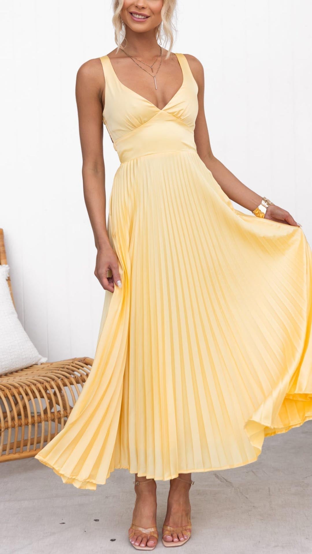 Ellen | Women’s Dress | Pleated V-Neck Maxi