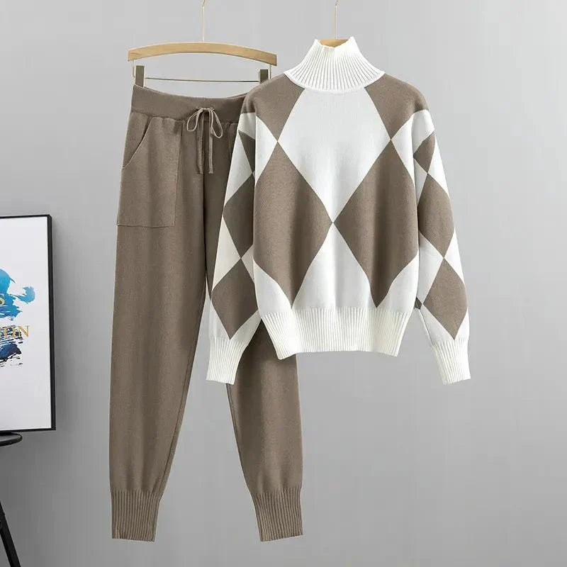 Ellen | Women's Two-Piece Set | Geometric Design
