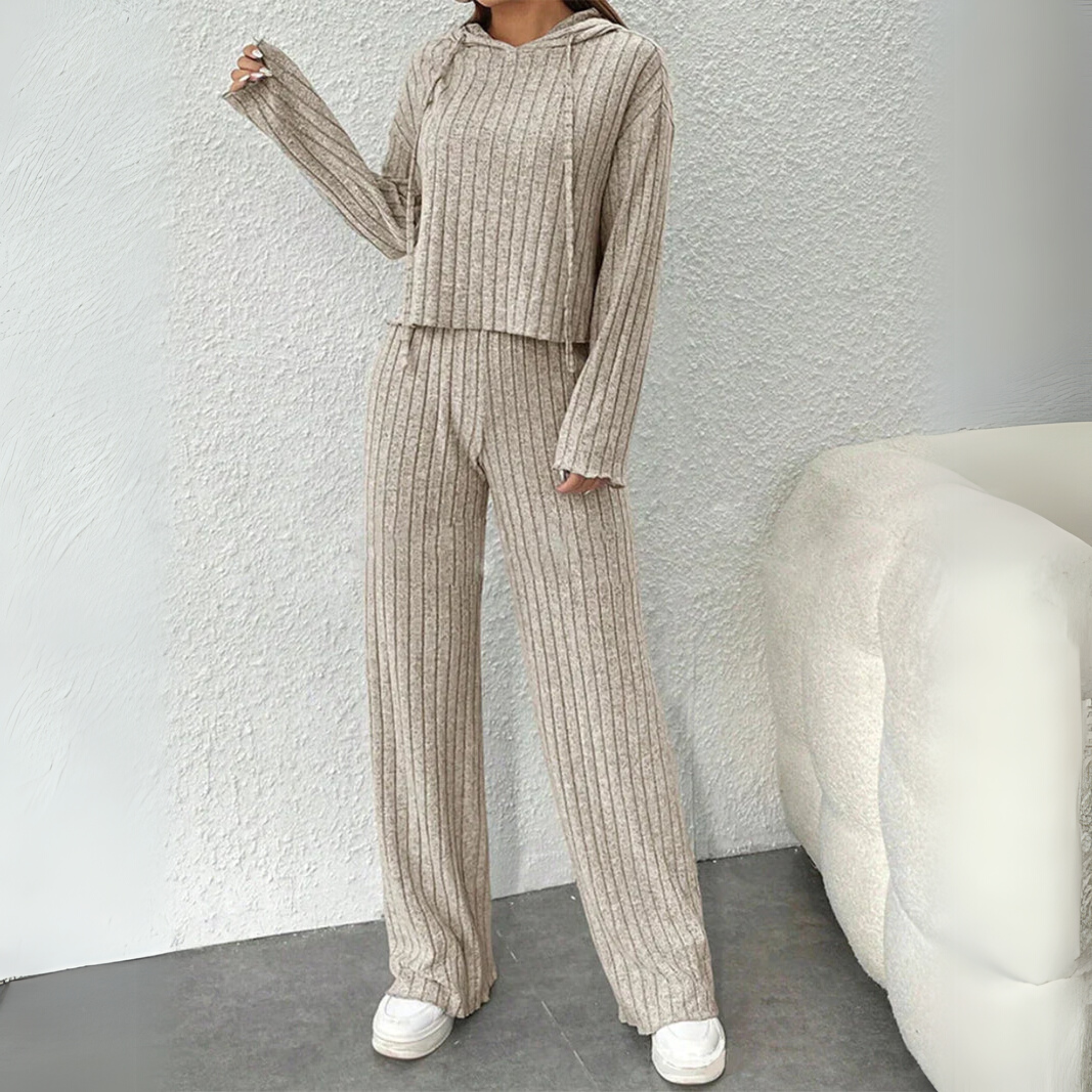 Women's Two-Piece Set | Hooded Long Sleeve and Trousers