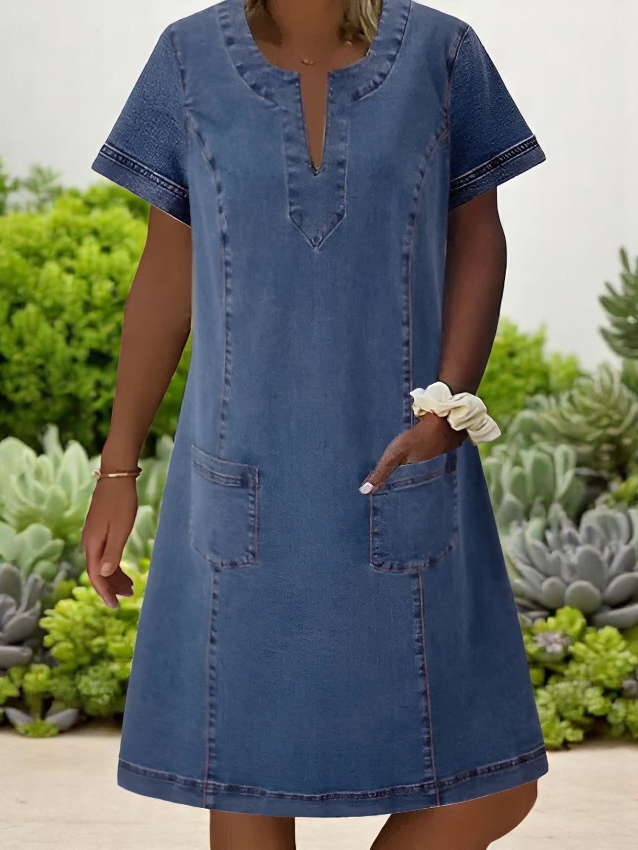 Ellen | Women's Dress | Short Sleeve Shift Mini